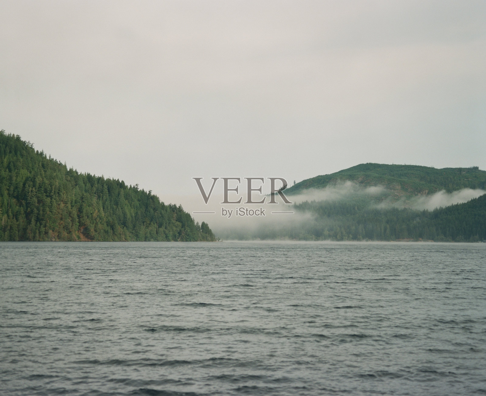 山间雾照片摄影图片