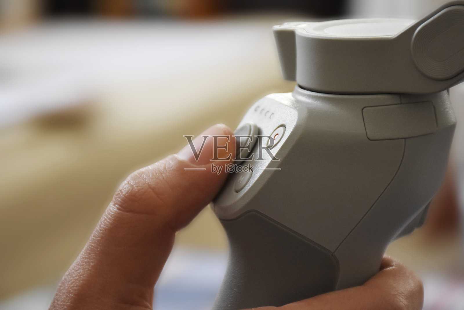 手使用框架照片摄影图片