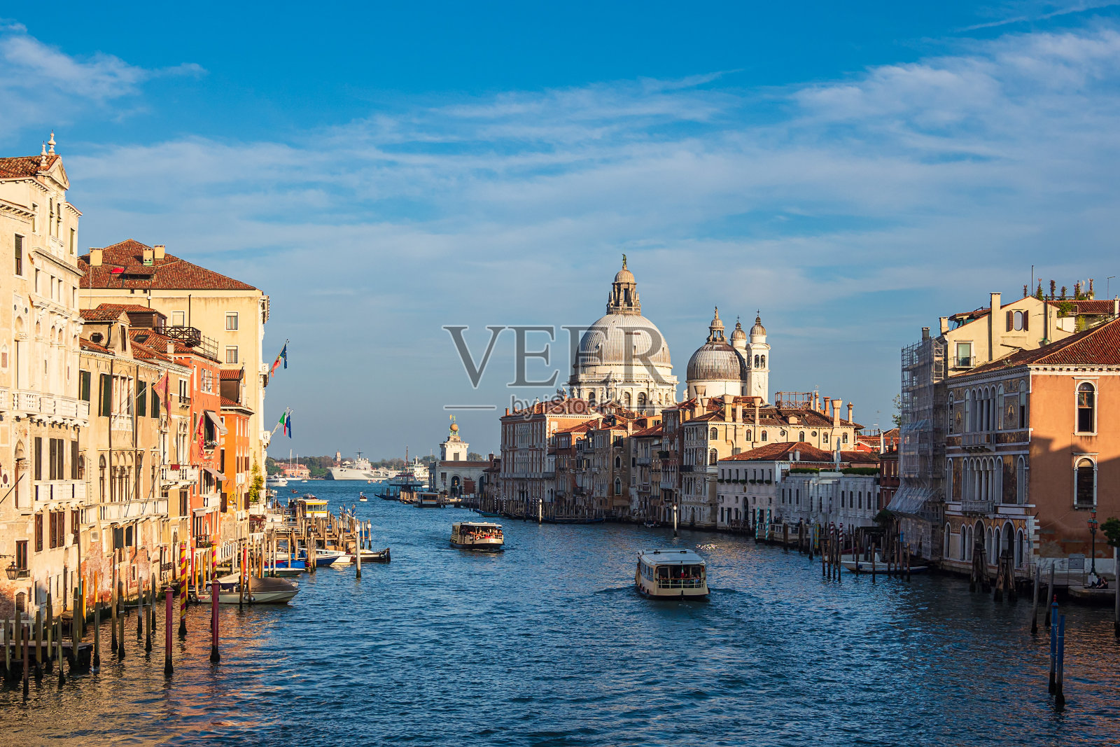 意大利威尼斯，圣玛利亚教堂照片摄影图片