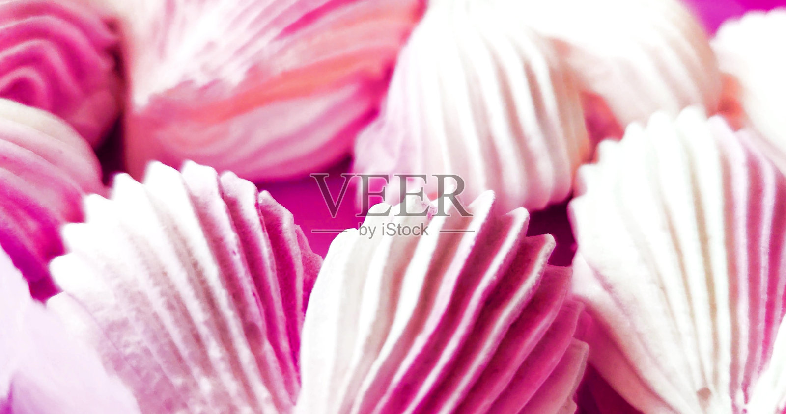 甜蜜的心。节日糖果。情人节礼物照片摄影图片