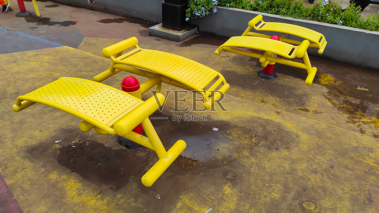 黄色运动器材-库存照片照片摄影图片