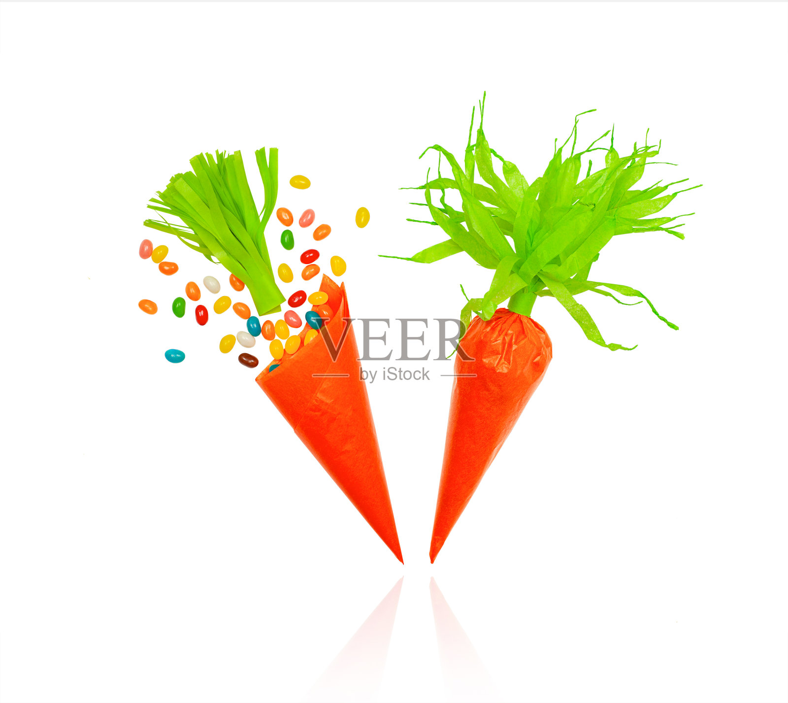 胡萝卜和糖果形式的纸包装照片摄影图片