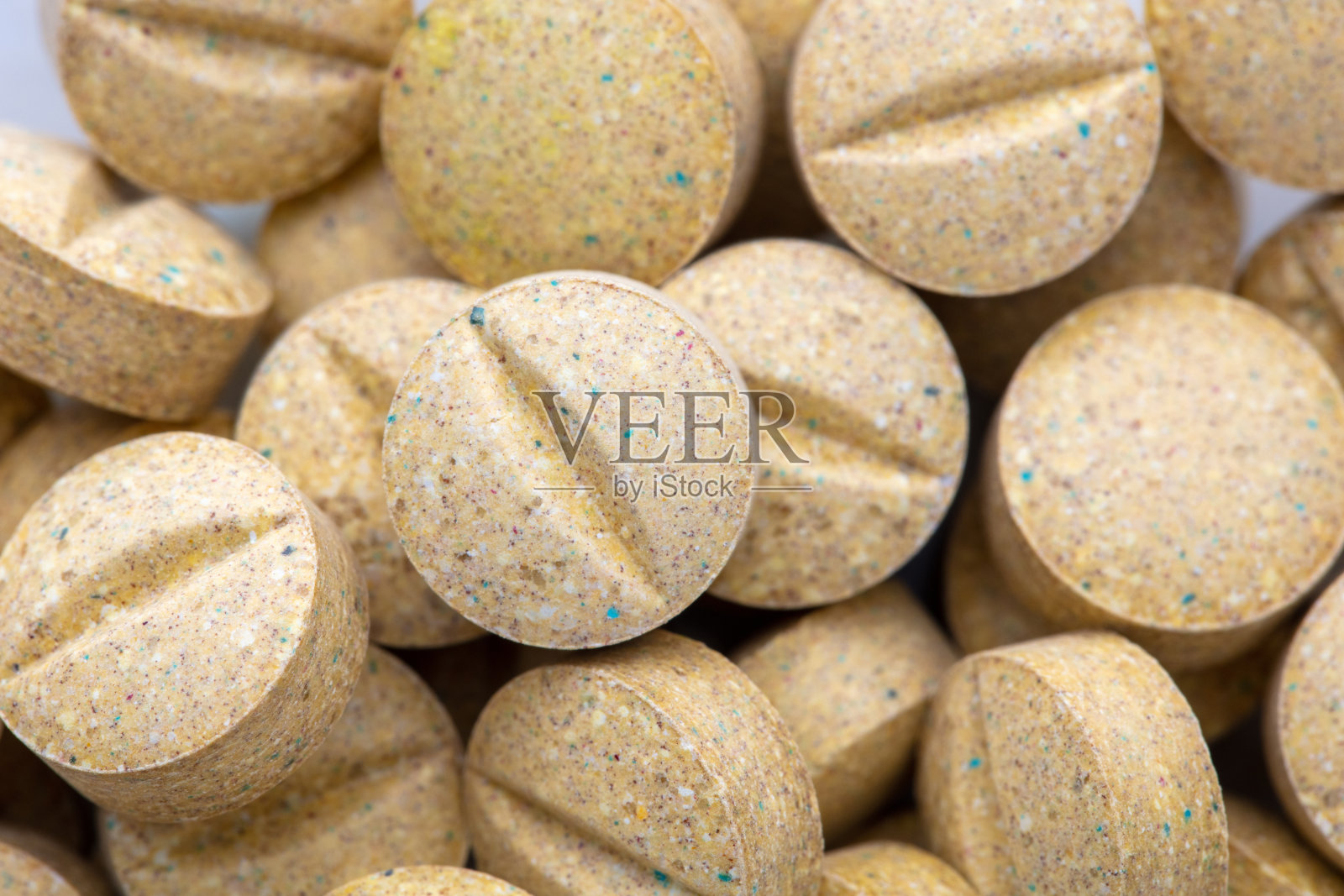 顺势疗法药物补充。替代医学。维生素胶囊。照片摄影图片