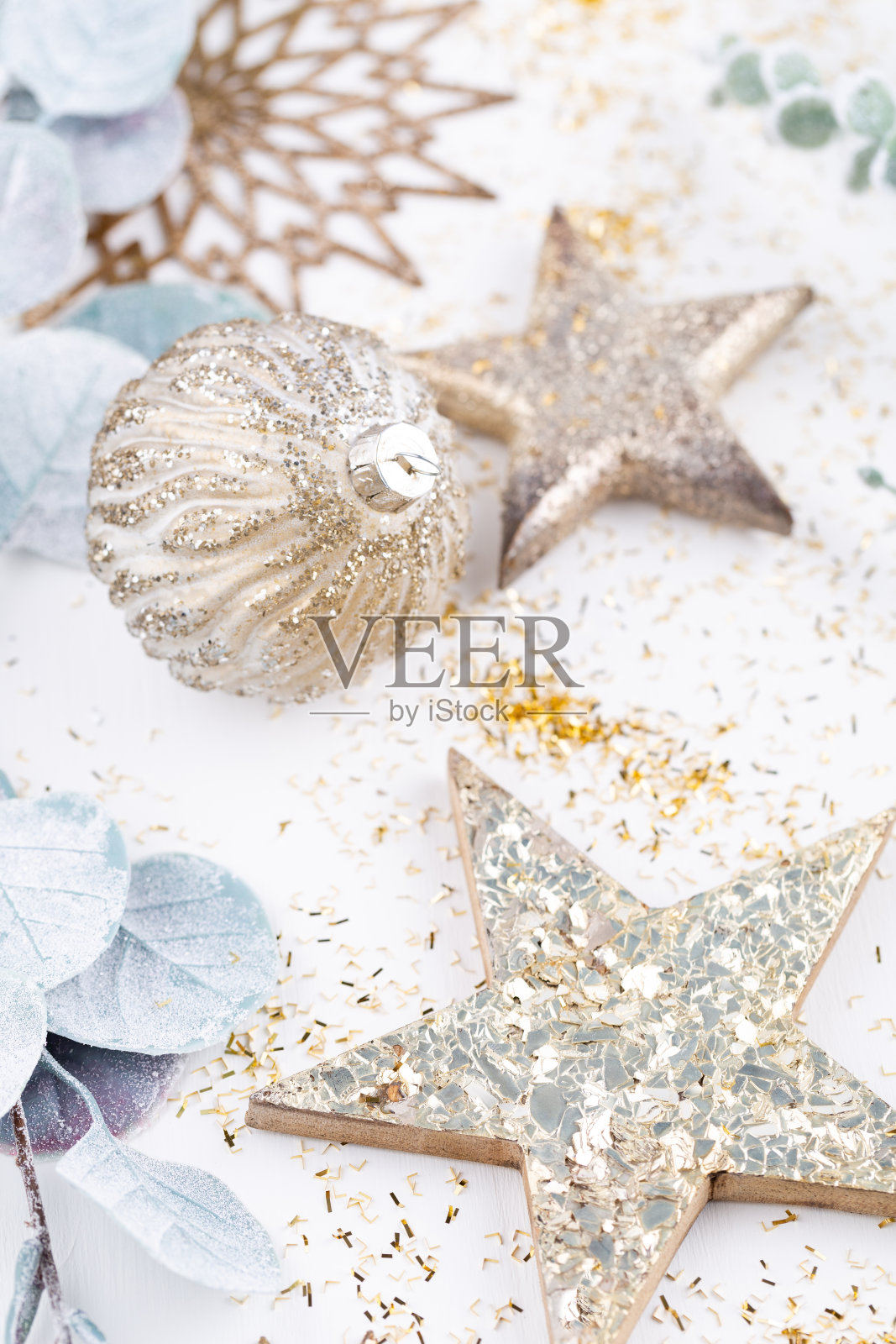 新年庆祝与圣诞背景，圣诞装饰俯视图。照片摄影图片