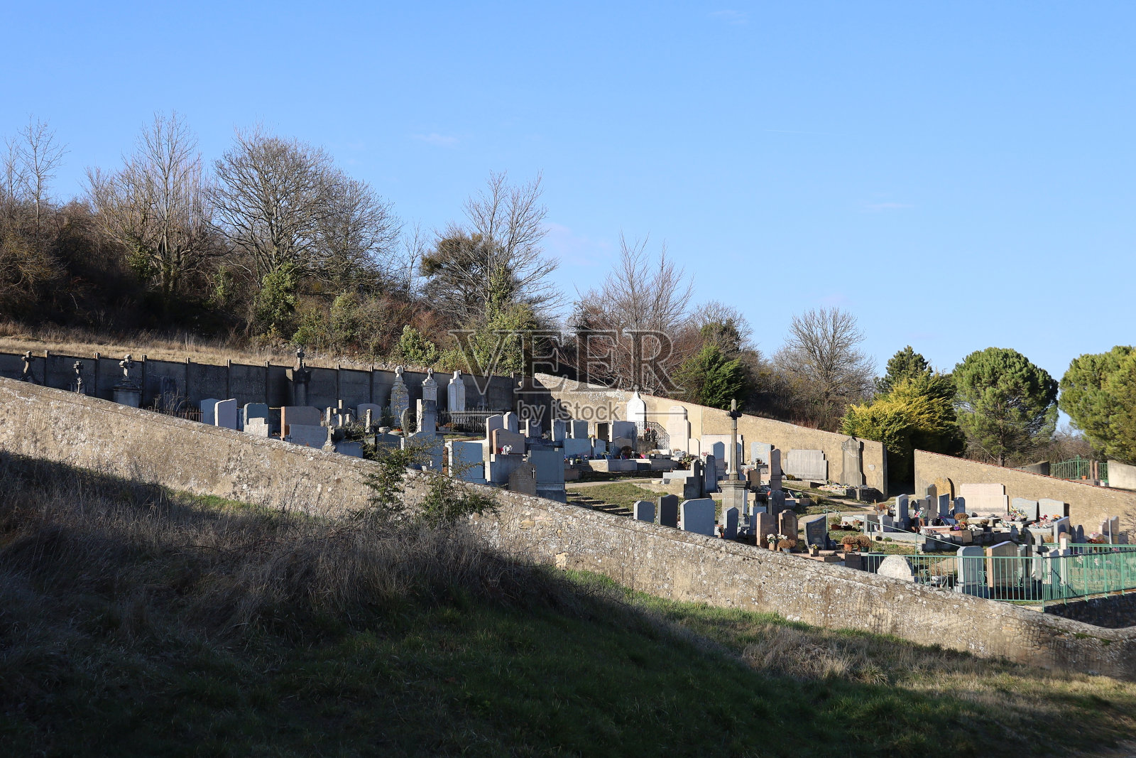 Poleymieux -墓地照片摄影图片