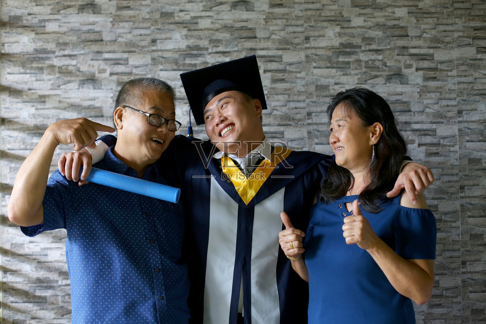 毕业照片摄影图片