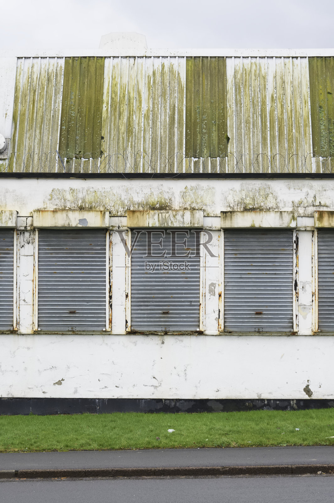 办公室的百叶窗因营业关闭而关闭照片摄影图片