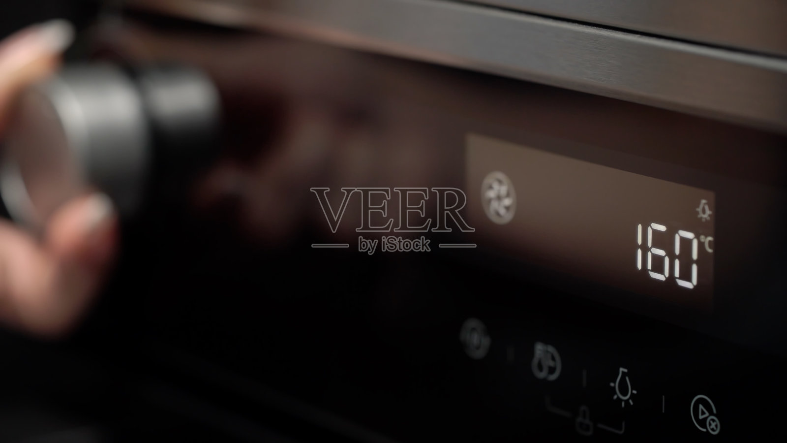 设置烹饪方式和烤箱温度。烹饪、烘焙。液晶显示器照片摄影图片