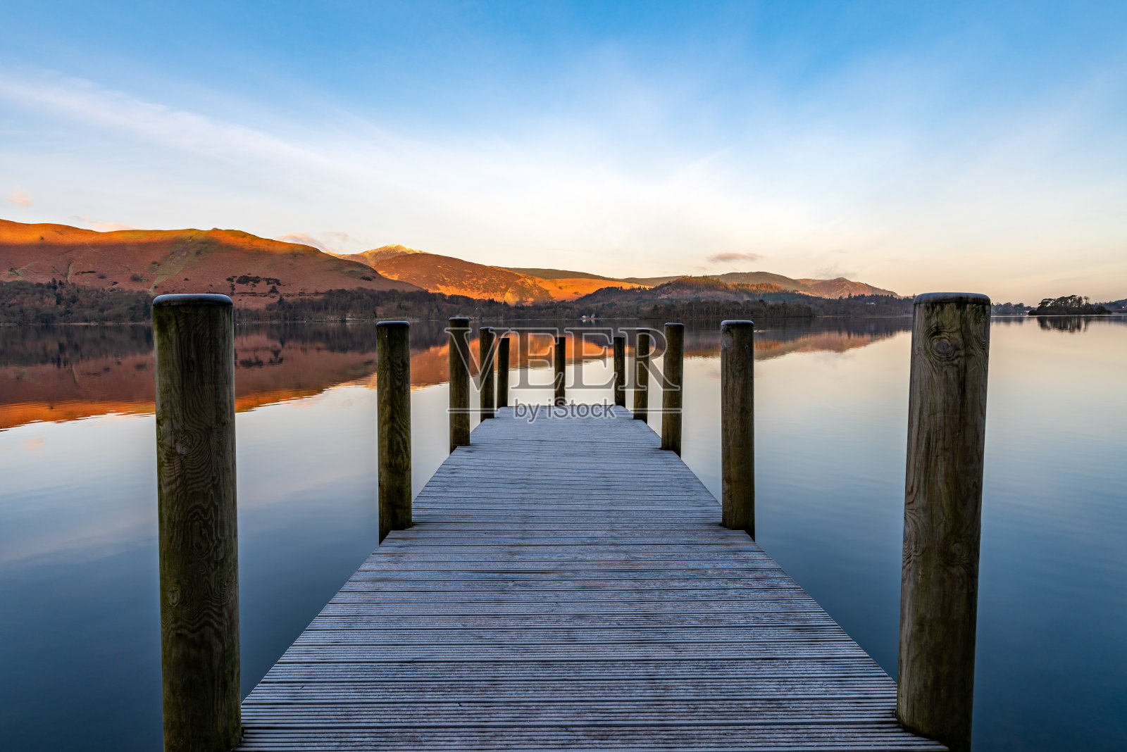日出Derwentwater照片摄影图片