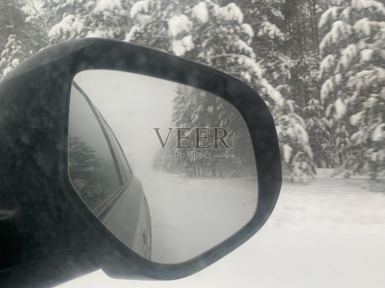 汽车旅行的概念。照片摄影图片