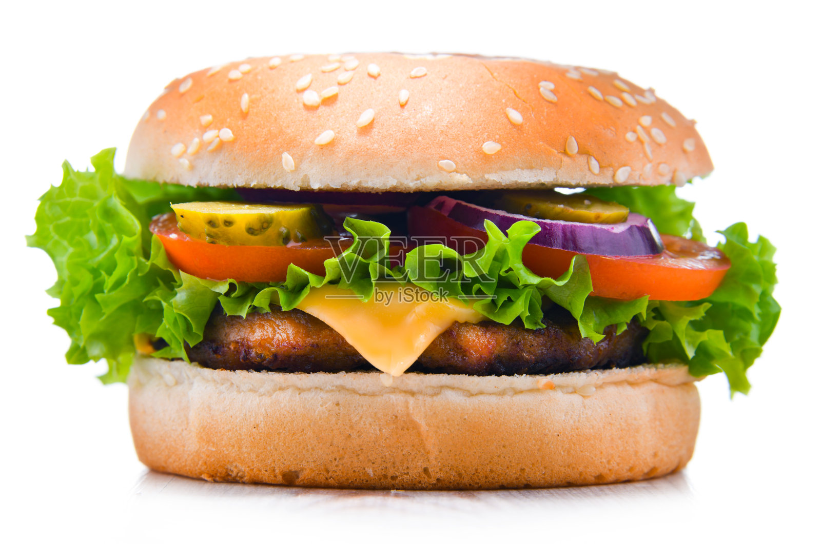 汉堡，奶酪和新鲜蔬菜隔离在白色上照片摄影图片
