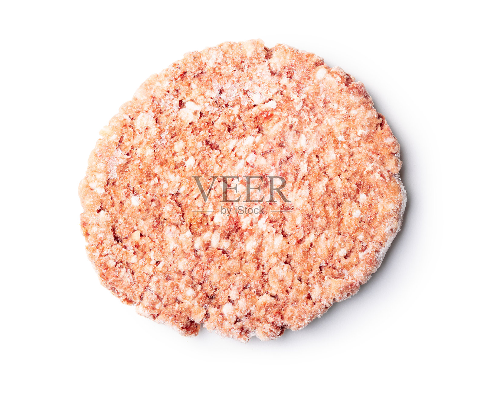 冷冻汉堡肉。生牛肉馅饼孤立在白色的背景上。照片摄影图片