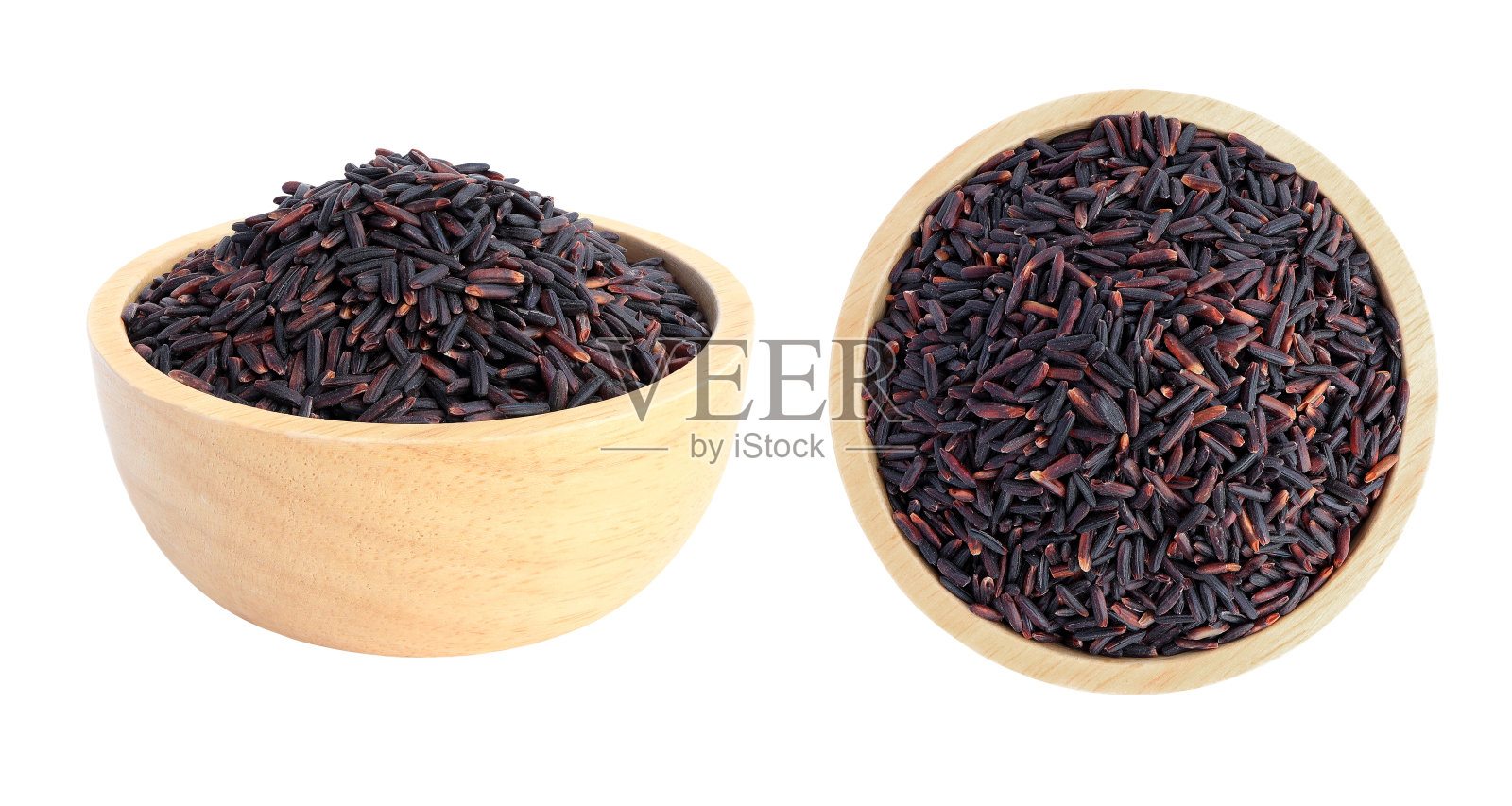 木碗米饭米饭孤立在白色背景。木碗上不同角度的米饭。照片摄影图片