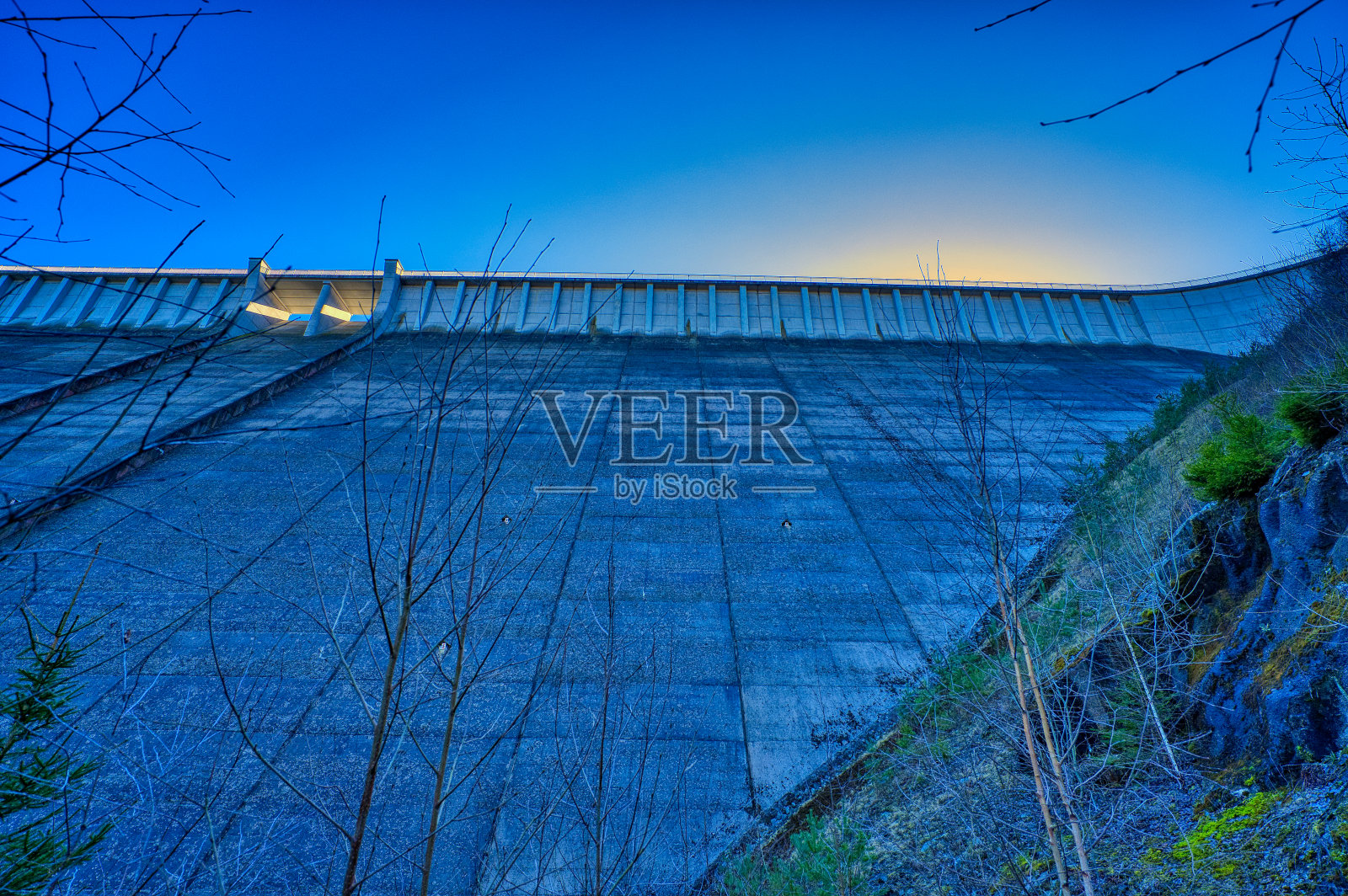 图林根州的莱比斯利希特大坝照片摄影图片