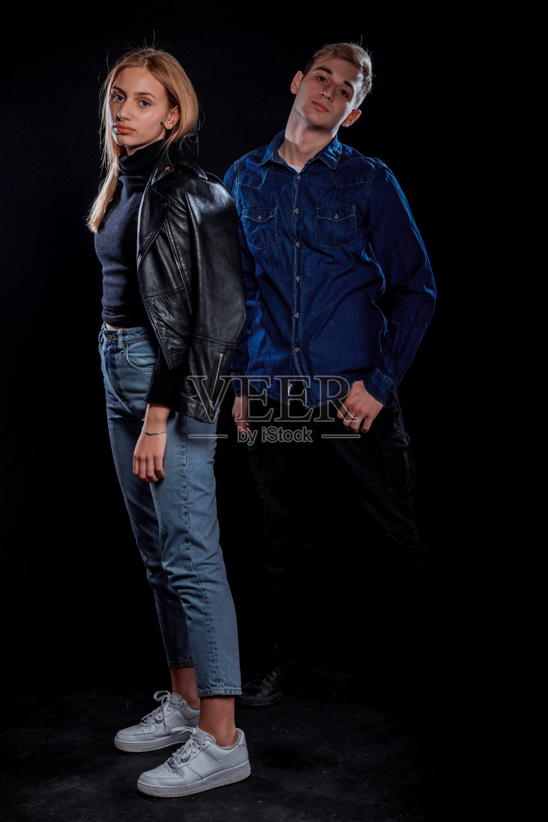 爱性感的一对照片摄影图片