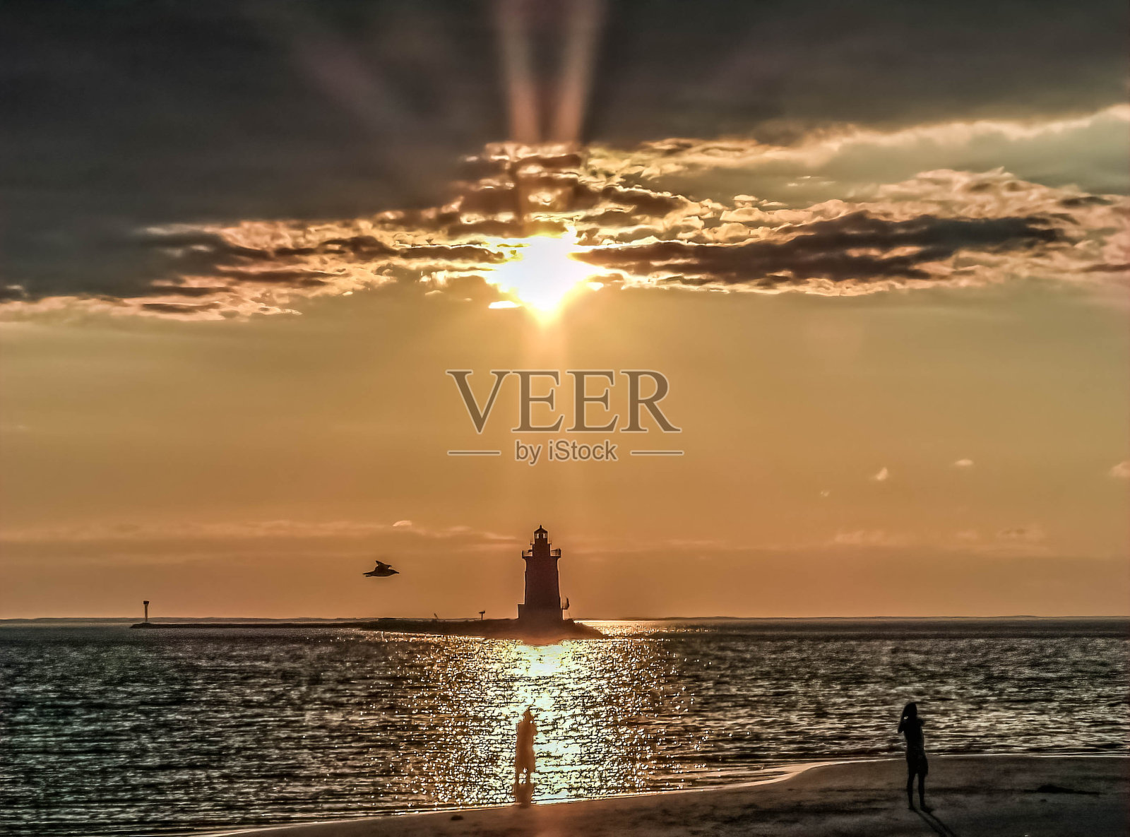 光的房子照片摄影图片