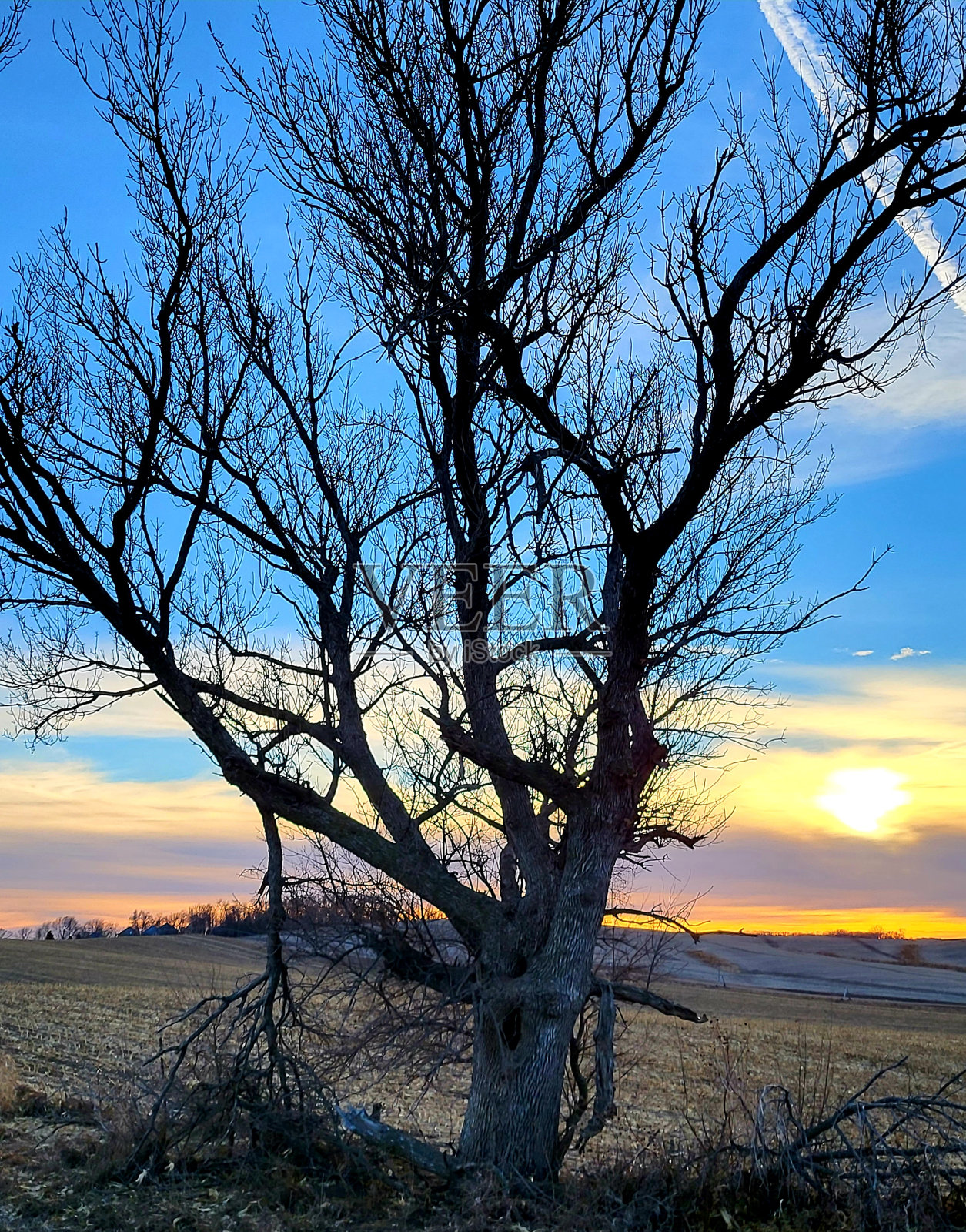 中空的日落照片摄影图片