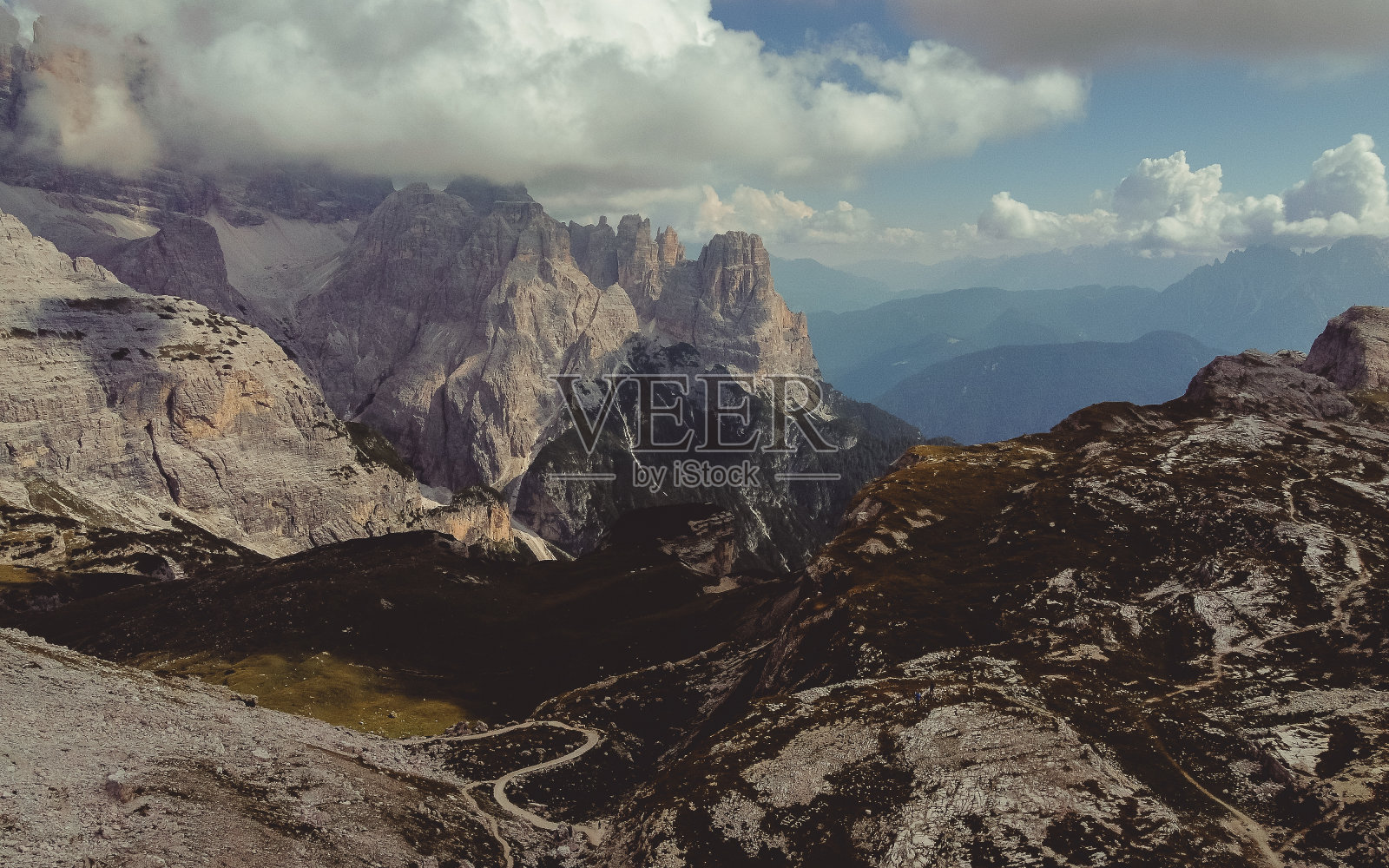 五托里，白云石照片摄影图片