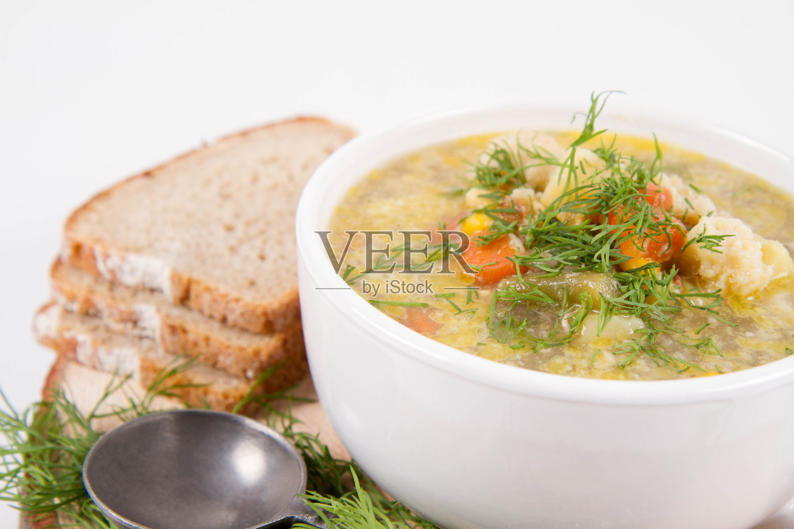 蔬菜鸡汤照片摄影图片