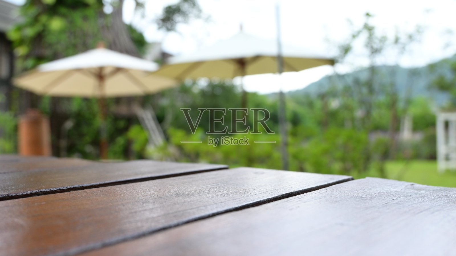 园林中的木纹，室内设计照片摄影图片