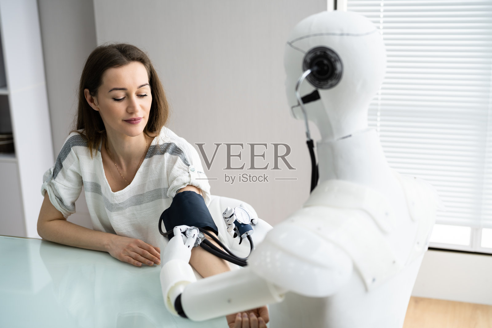 血压健康检查照片摄影图片