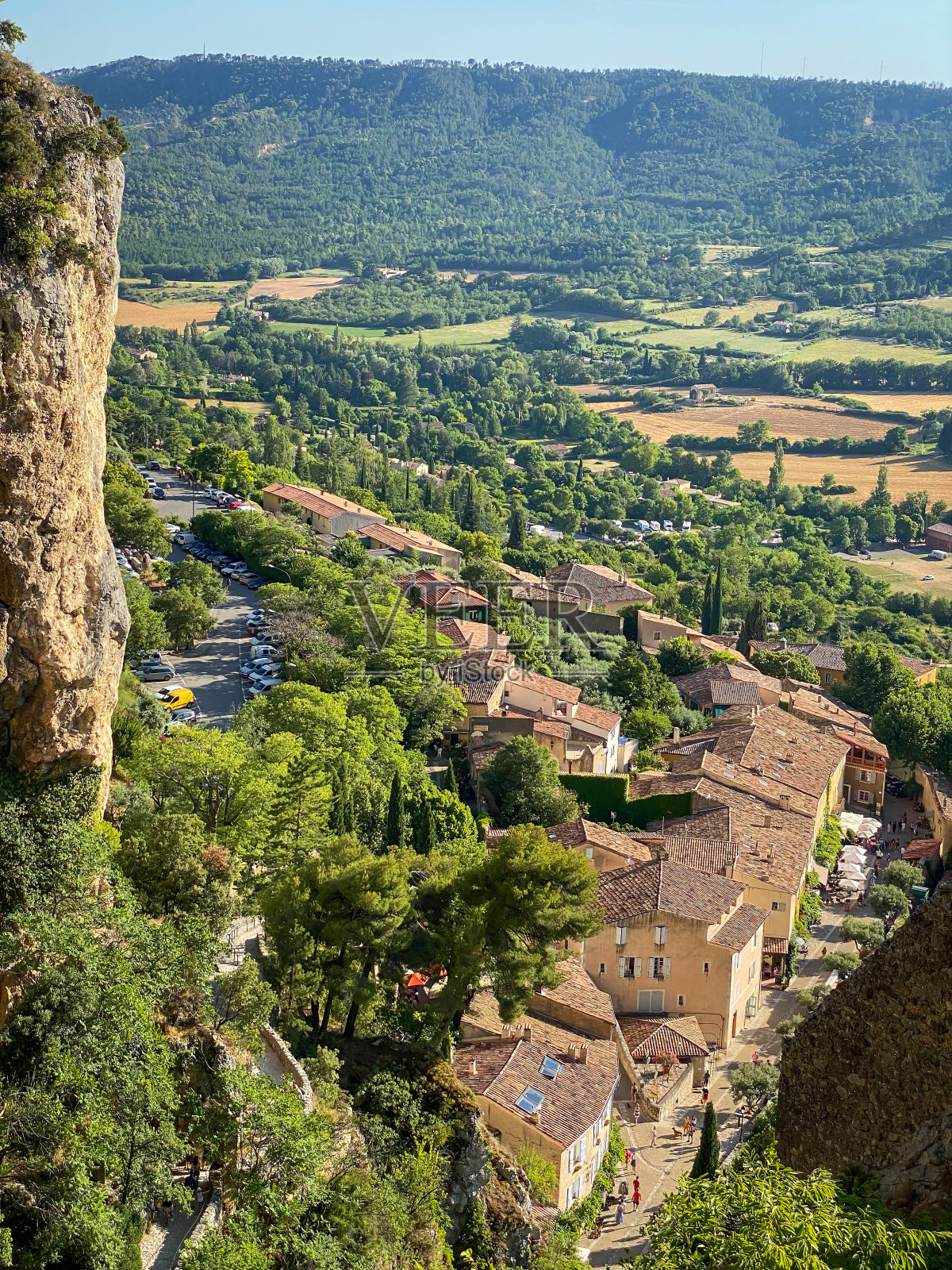 普罗旺斯的圣玛丽Moustiers村照片摄影图片