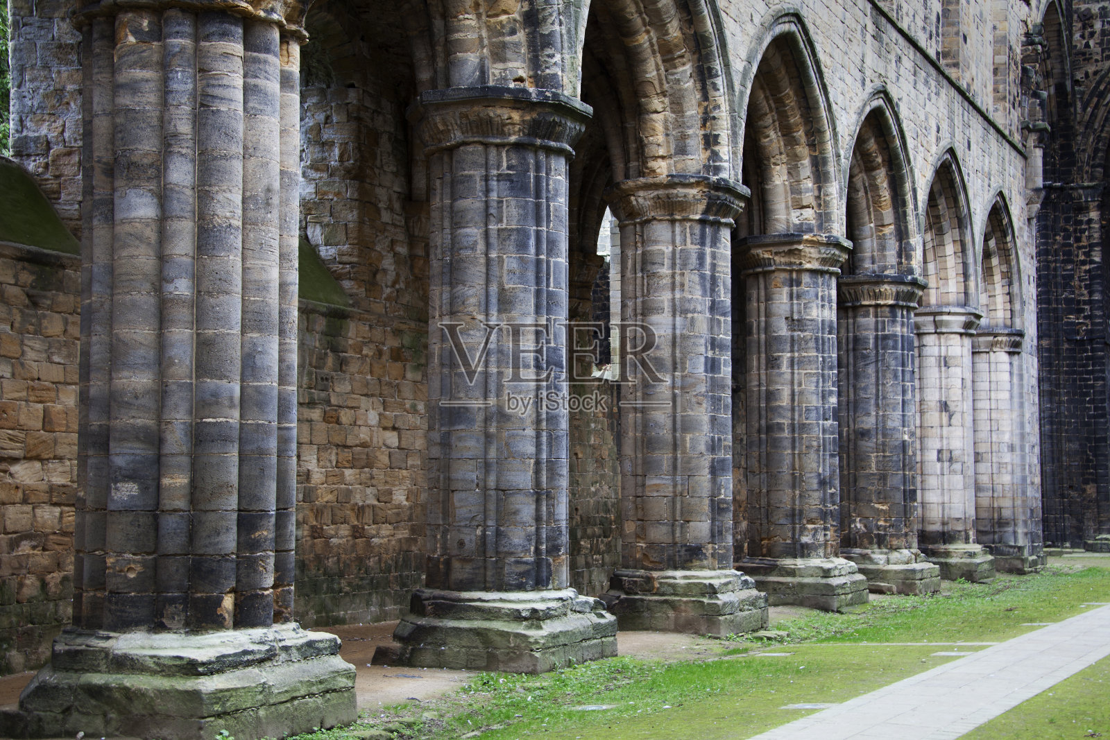 黑色哥特式回廊场景的角色扮演角色扮演照片摄影图片