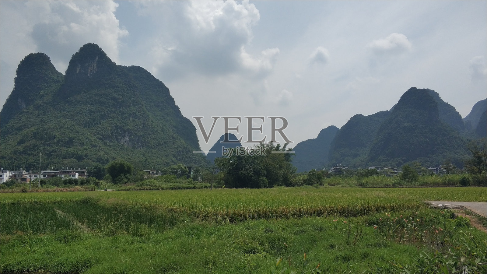 阳朔郊区照片摄影图片