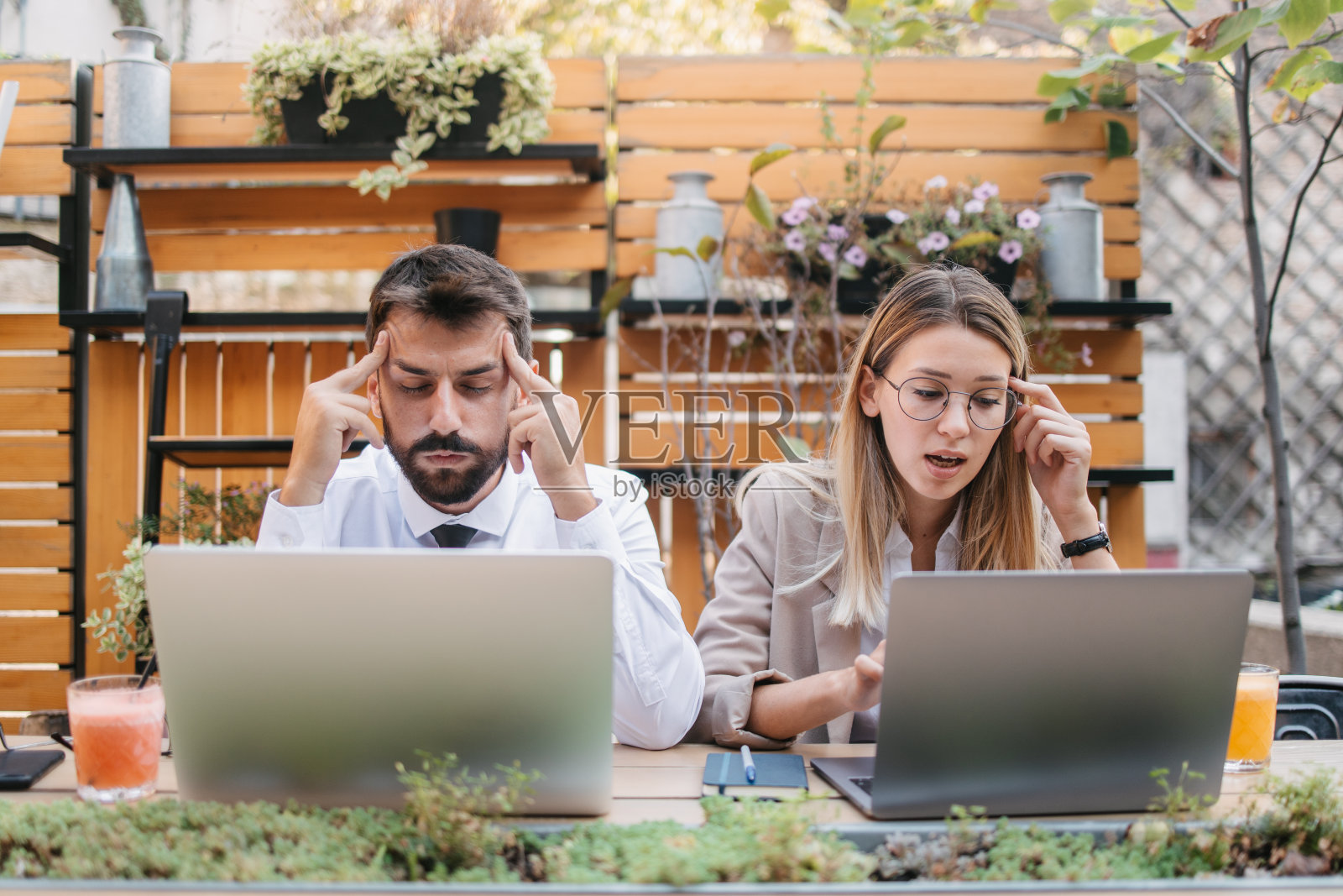 自由职业者远程工作照片摄影图片