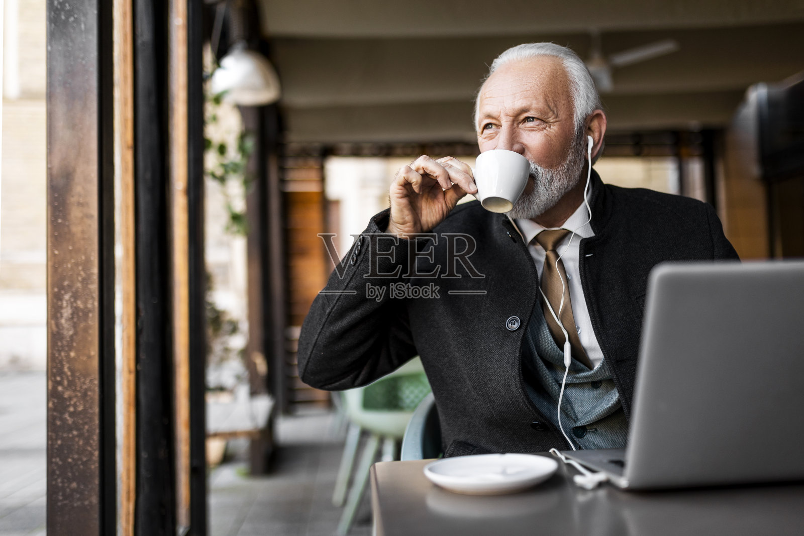 工作和plaeasure照片摄影图片