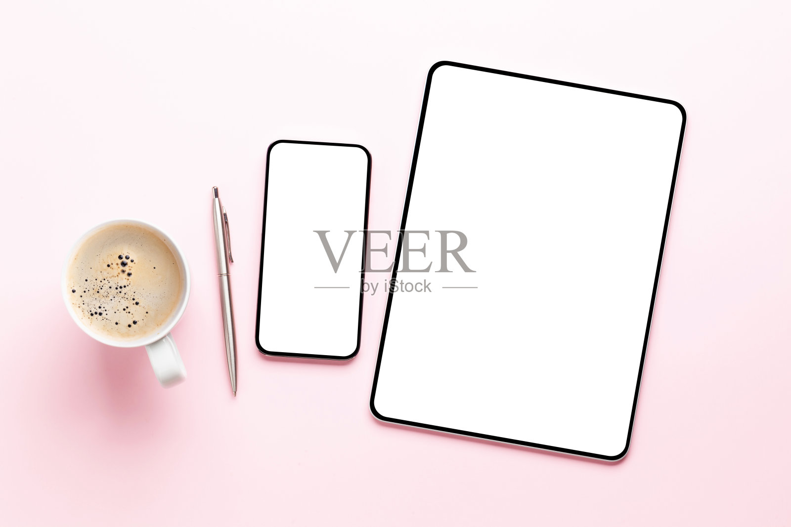 平板电脑和智能手机的黑屏照片摄影图片