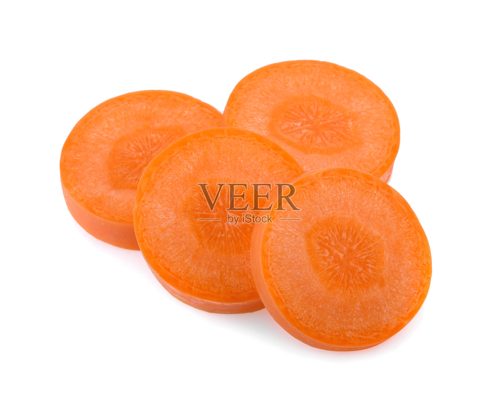 胡萝卜切片。胡萝卜片孤立在白色上。照片摄影图片