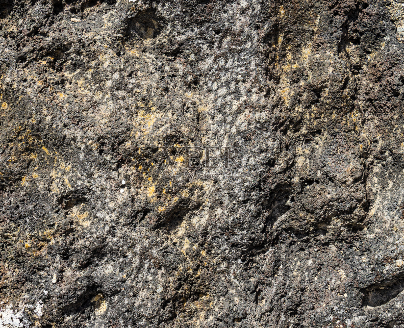 在圣尤斯塔斯蒂乌斯的墙壁中使用了深灰色的石头纹理照片摄影图片