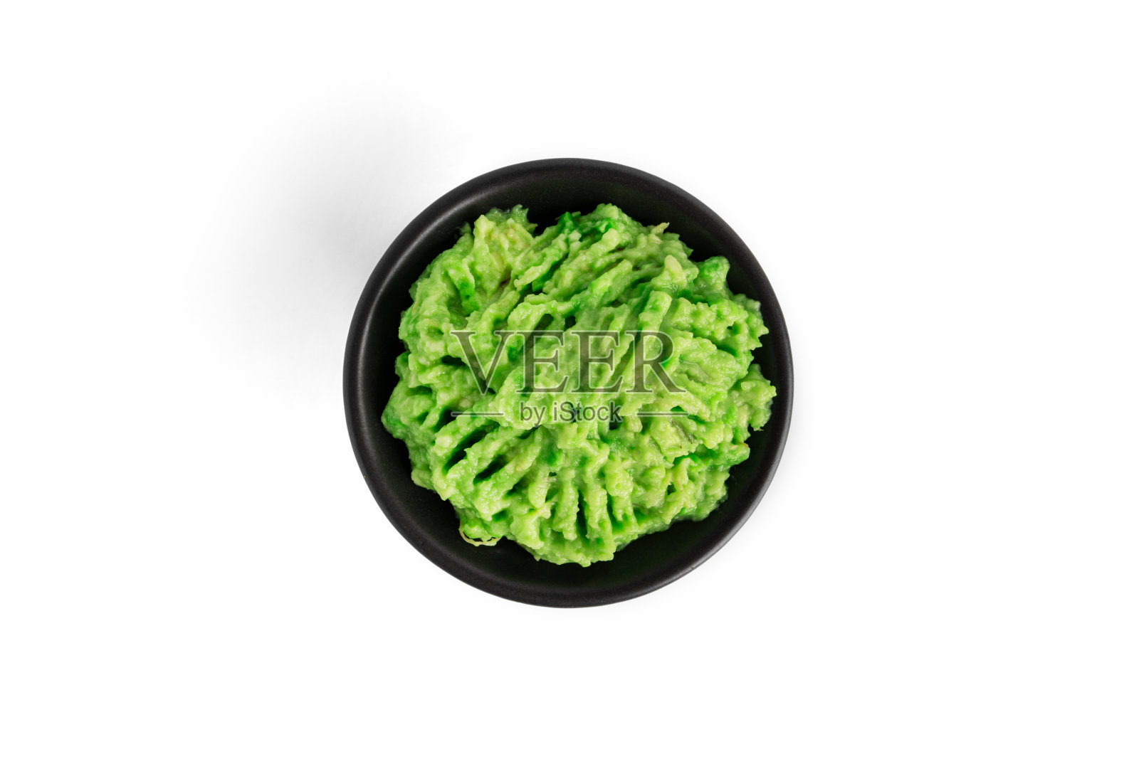 鳄梨酱孤立在白色的背景上照片摄影图片