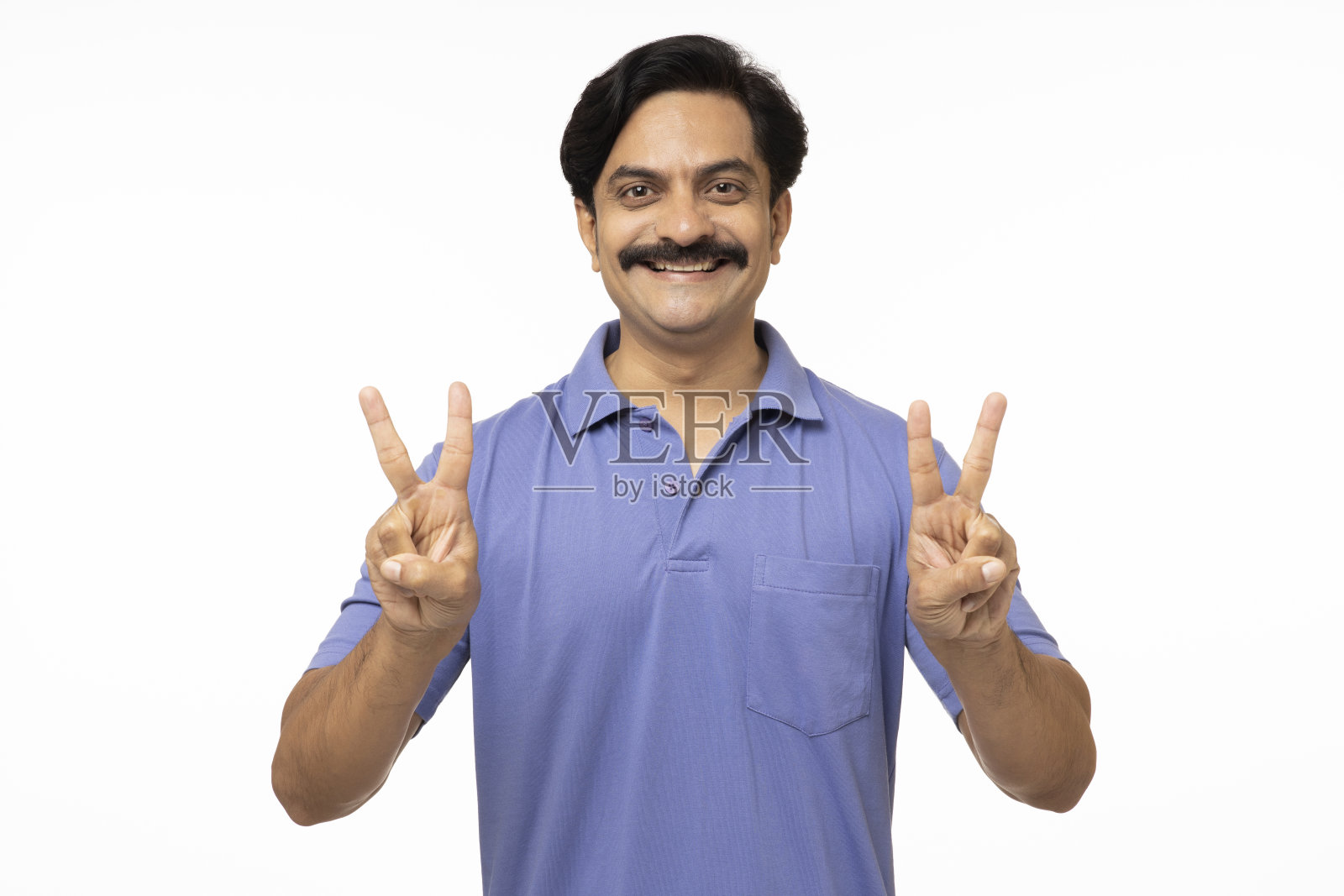 英俊男子的肖像在白色背景，股票照片照片摄影图片