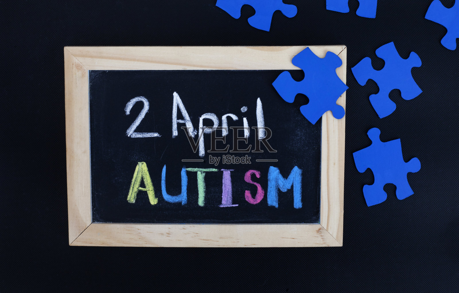 自闭症关注日照片摄影图片