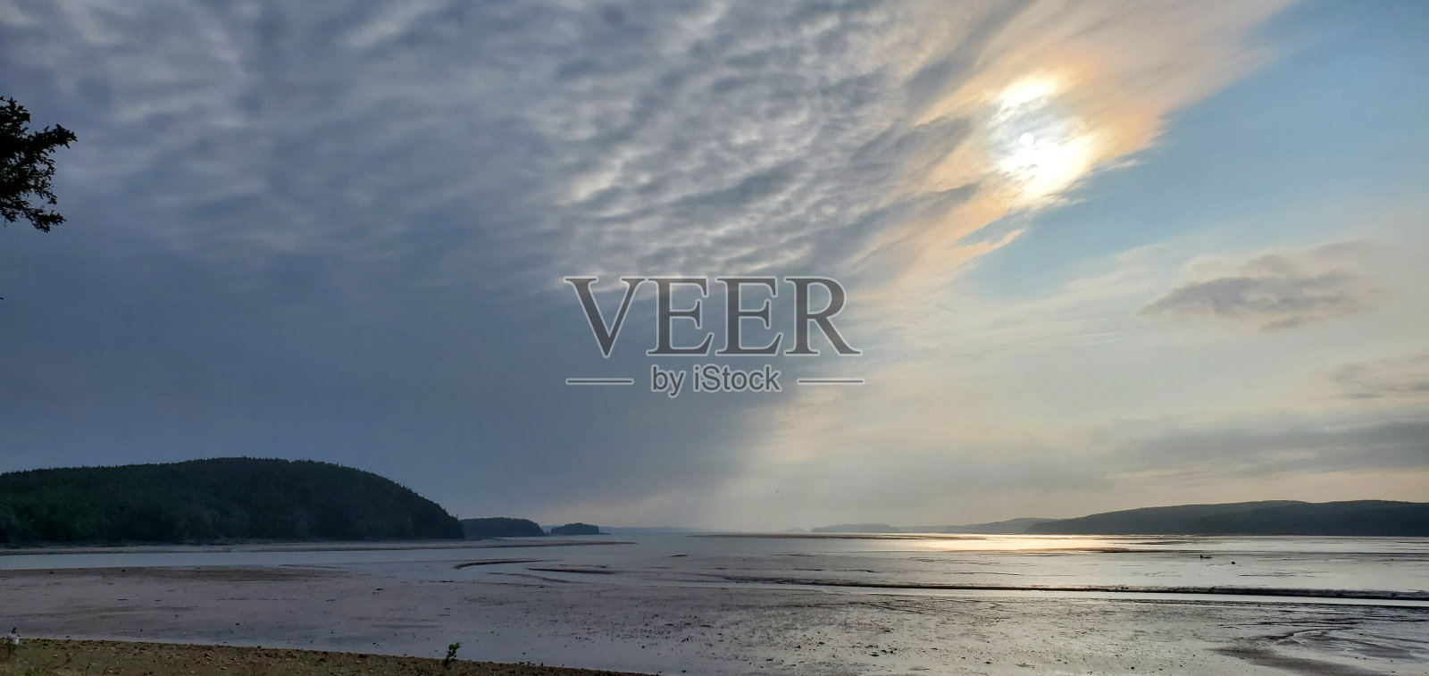 泥河照片摄影图片