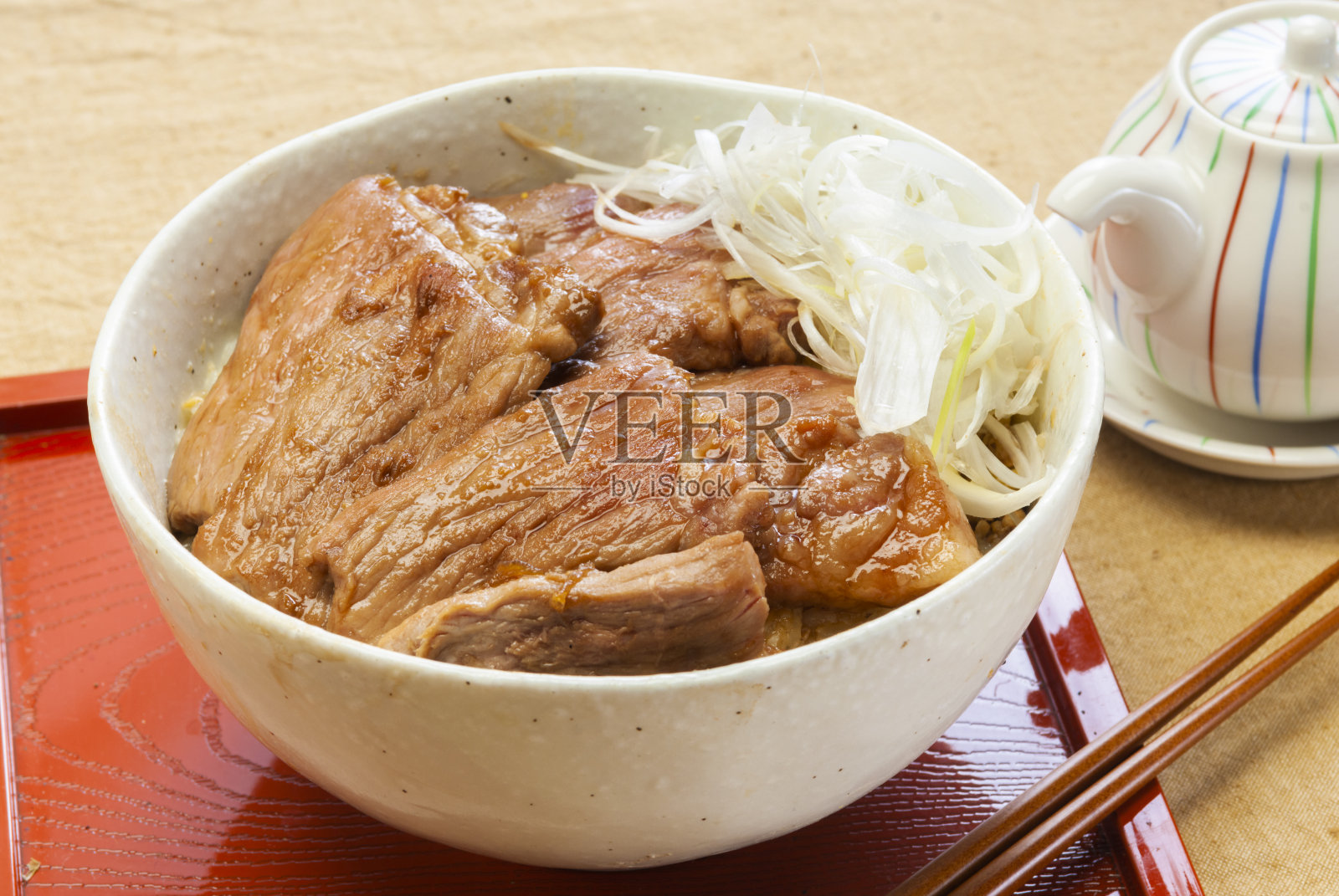 猪肉碗照片摄影图片