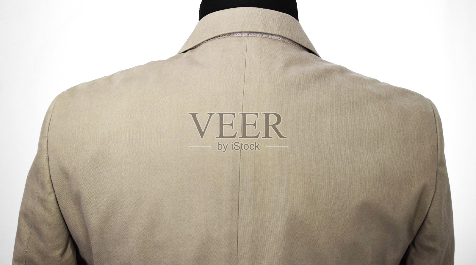 白色背景的衣服照片摄影图片