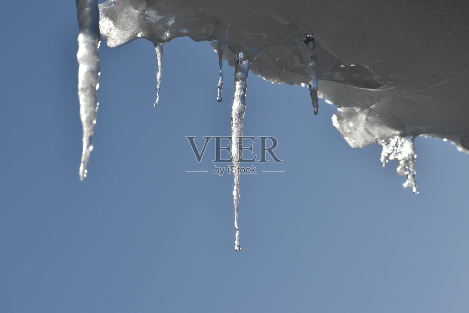 闪亮的冰柱照片摄影图片