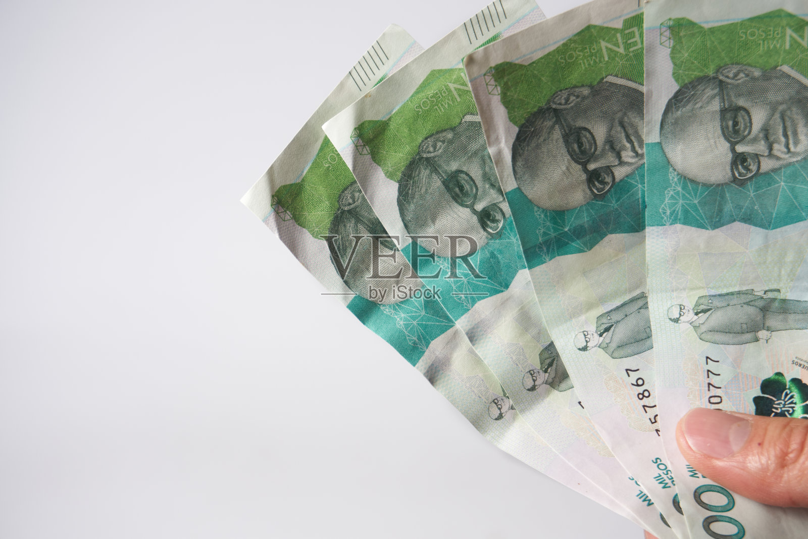 10万比索的哥伦比亚钞票照片摄影图片