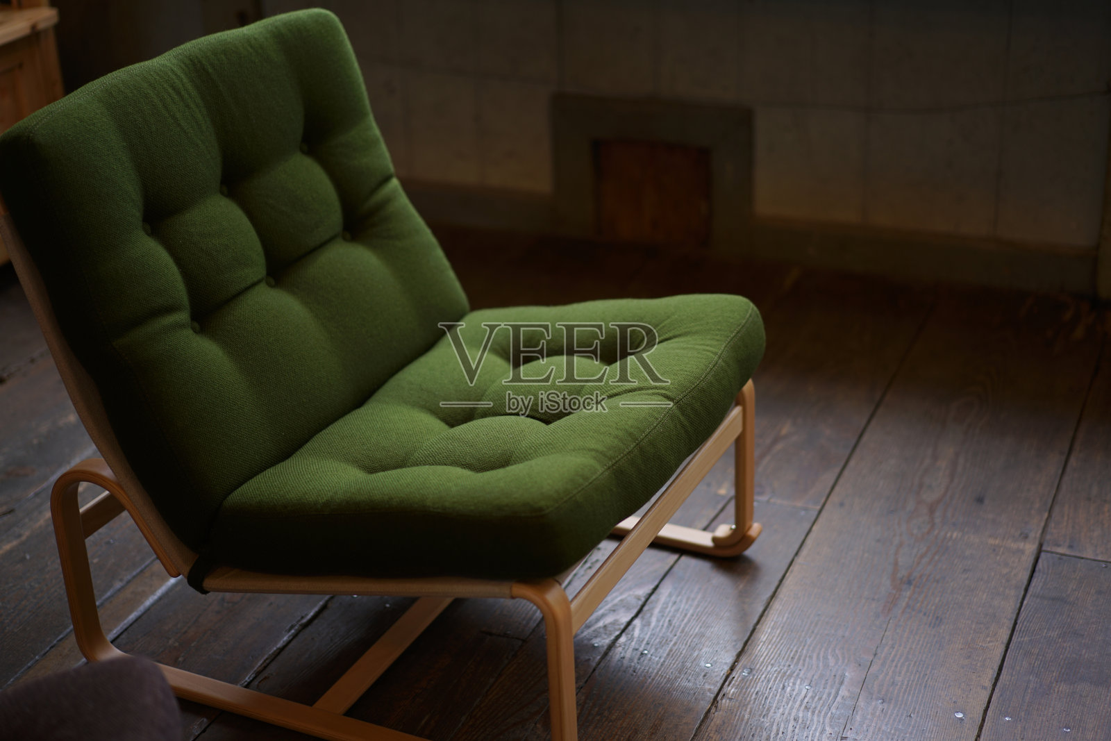 日式现代一人沙发照片摄影图片