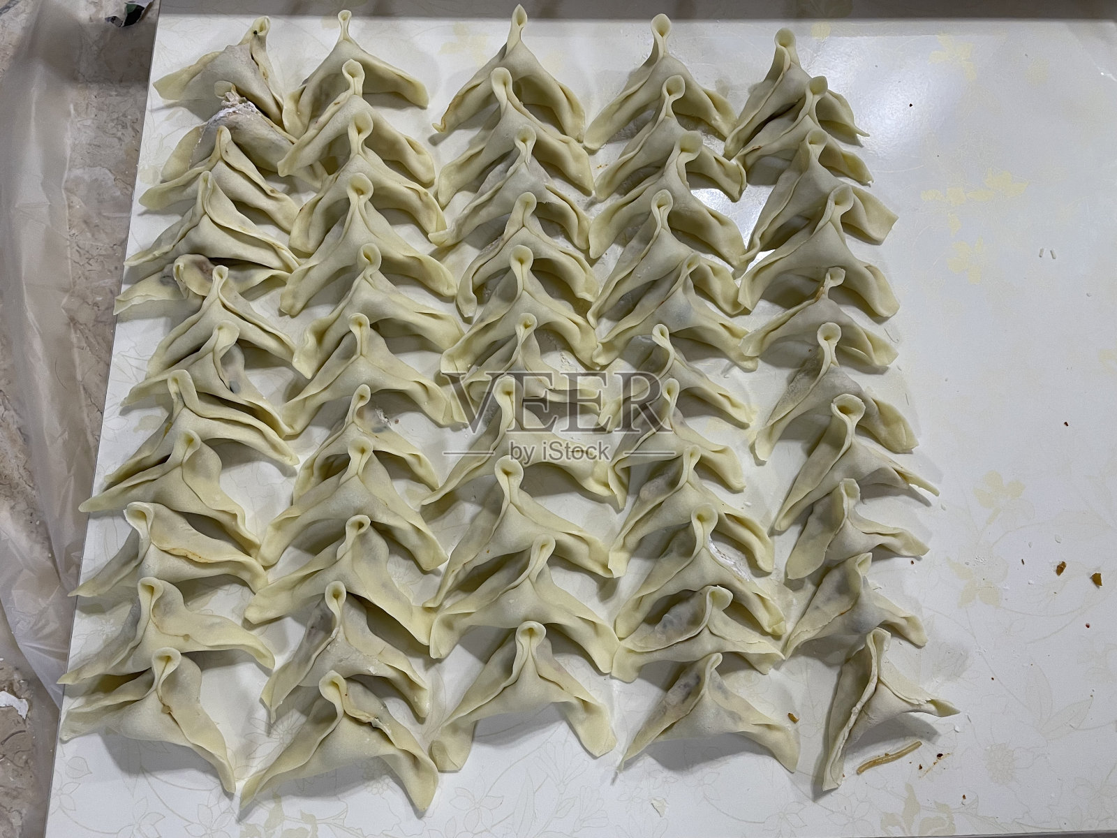 手工制作的泡菜饺子照片摄影图片