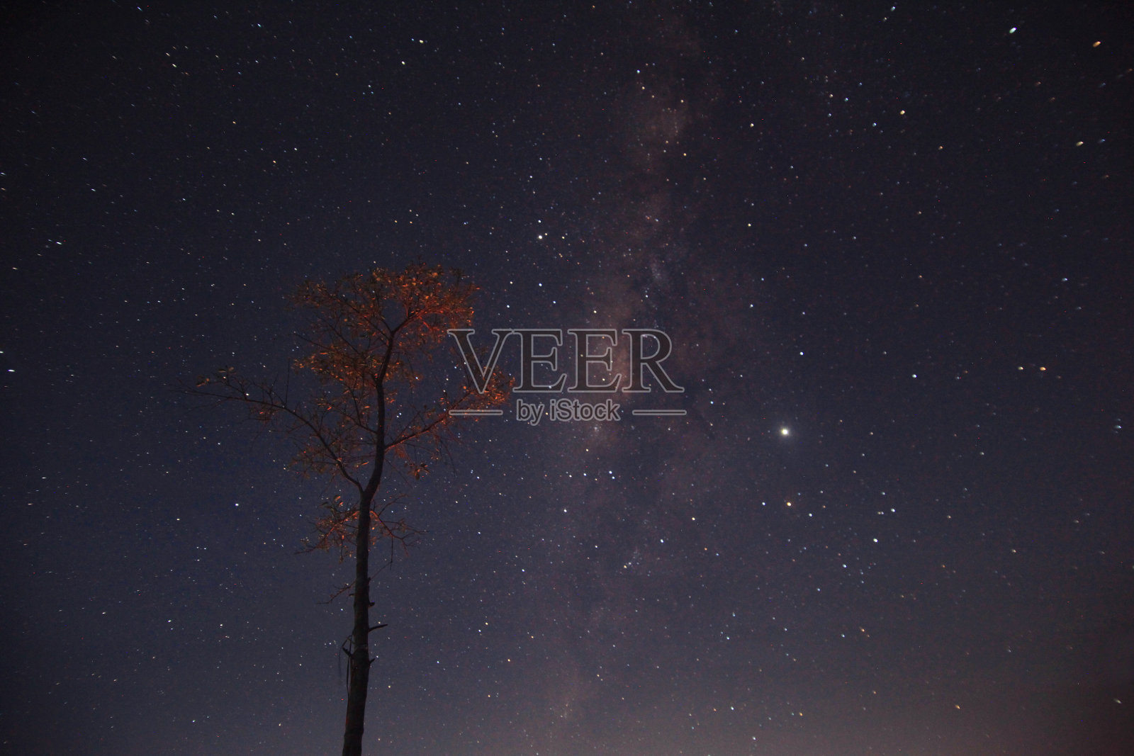 Klangon山的星夜照片摄影图片