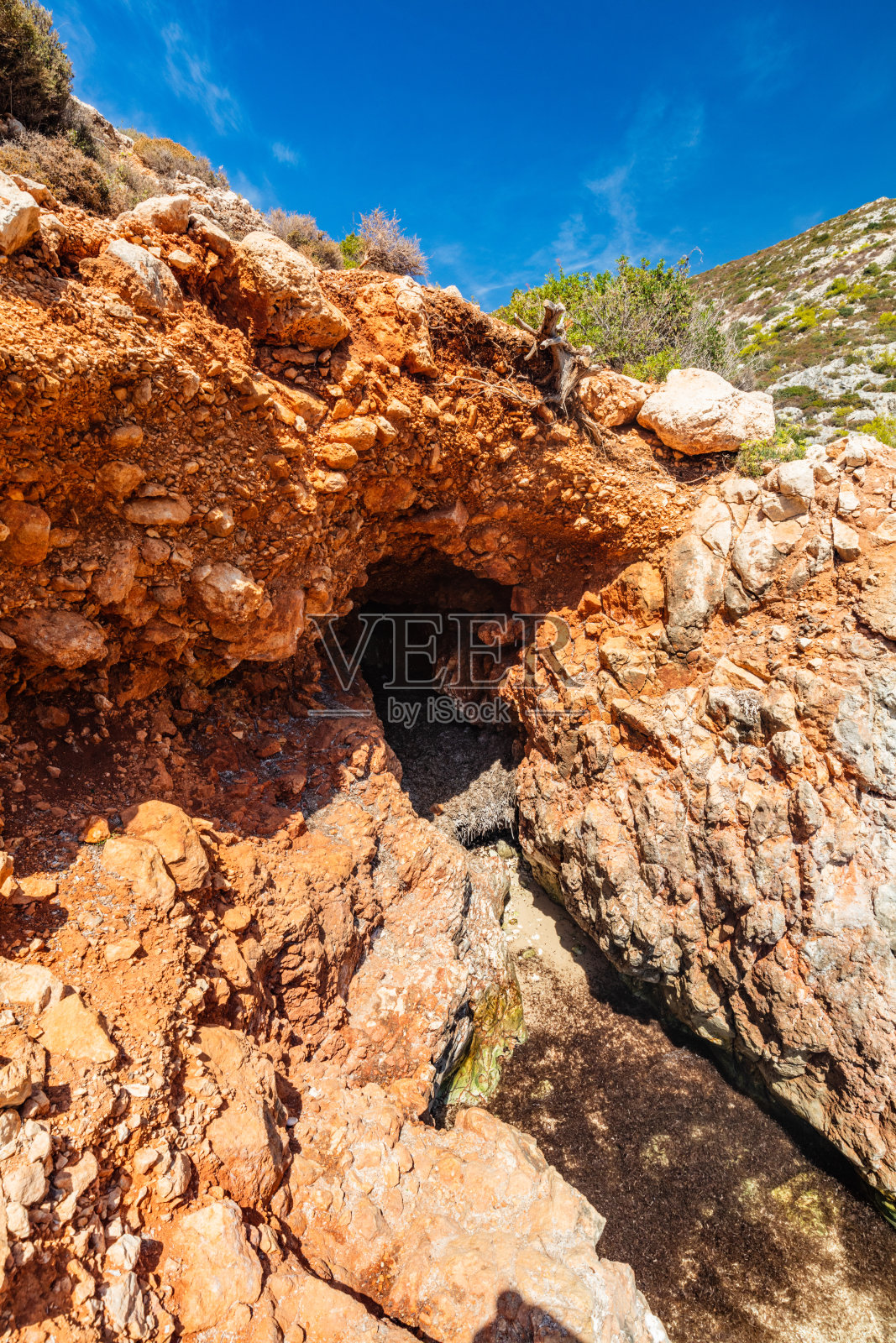 扎金索斯岛,希腊。波尔图湖沼海滩的爱奥尼亚泻湖。照片摄影图片
