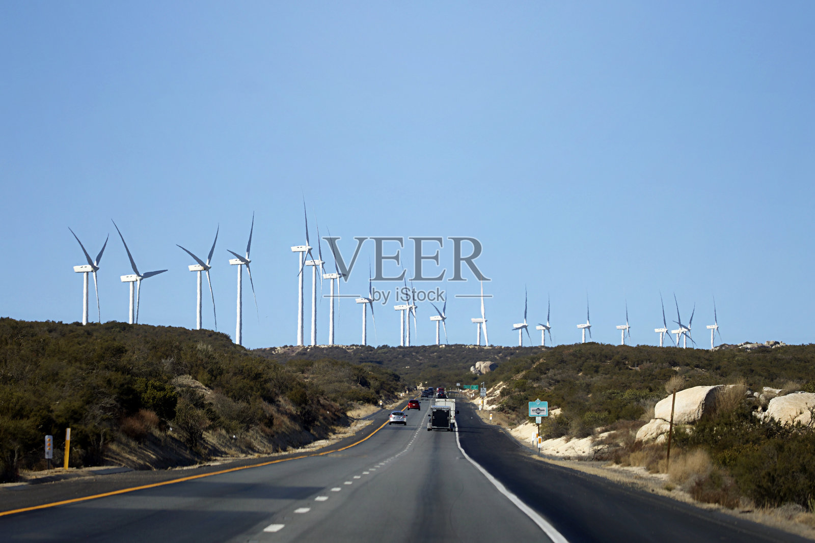 南加州的风力涡轮机照片摄影图片