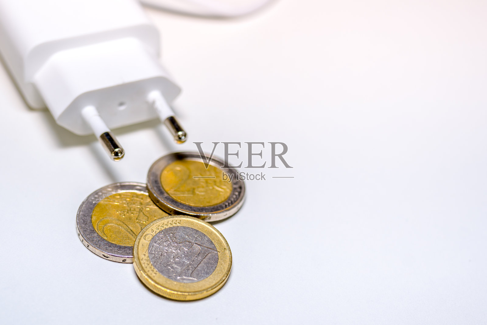 电力价格的上涨照片摄影图片