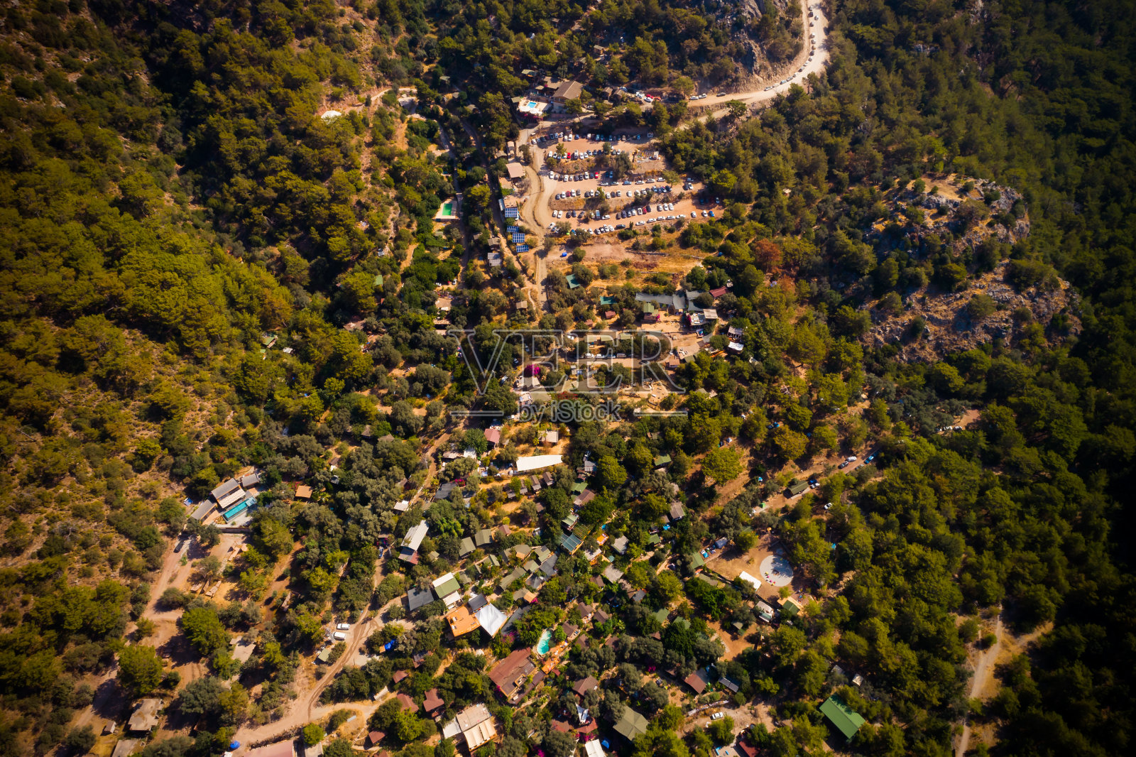 无人机拍摄的土耳其Fethiye的Kabak山谷。照片摄影图片