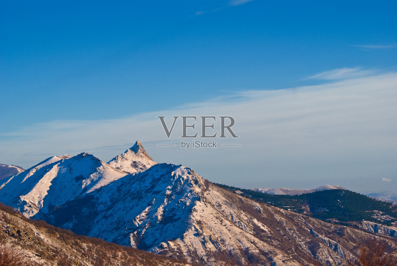 冬天的山场景照片摄影图片