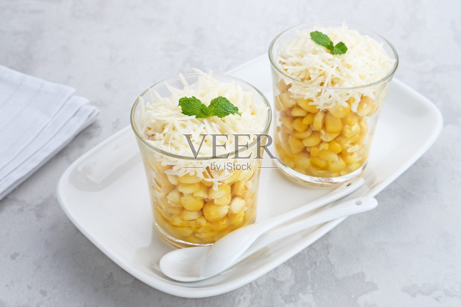 玉米奶奶酪是印尼的一种传统小吃照片摄影图片